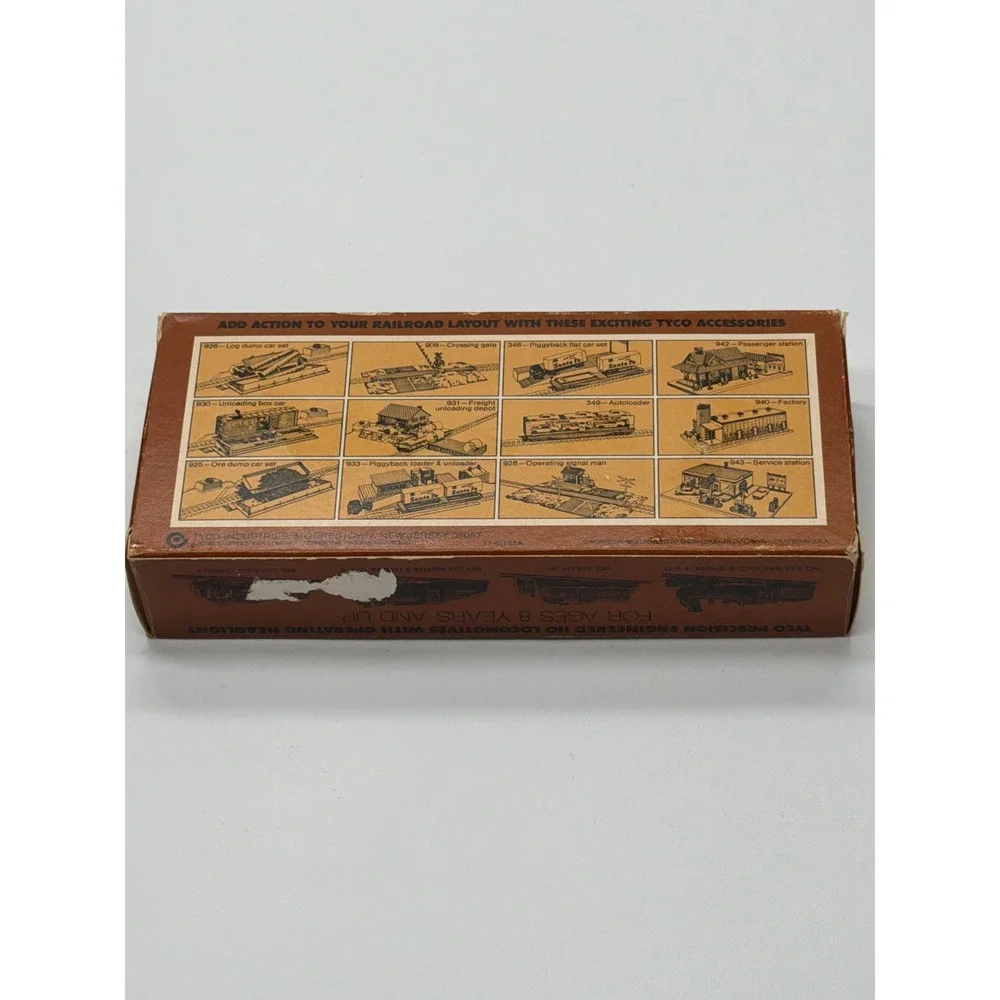 Tyco HO Scale Boston &‎ Maine Boxcar Blue B&M 12608 Vintage Model Train in Box